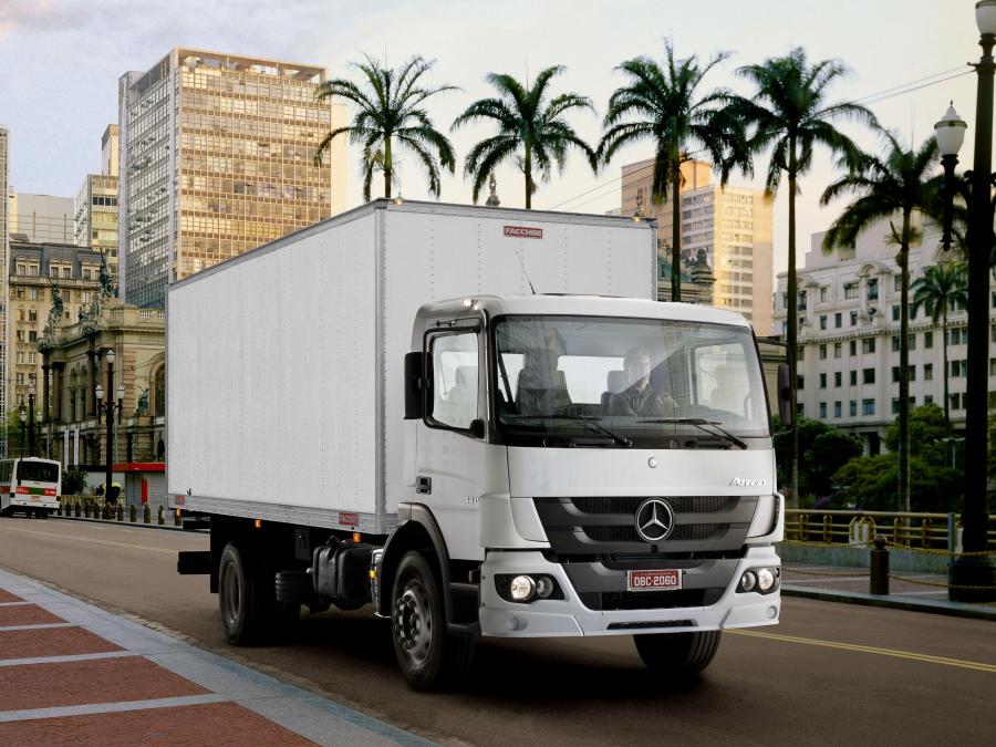  Mercedes-Benz Atego 1419 4x2 2011 года  (BR) (фото 3 из 3)